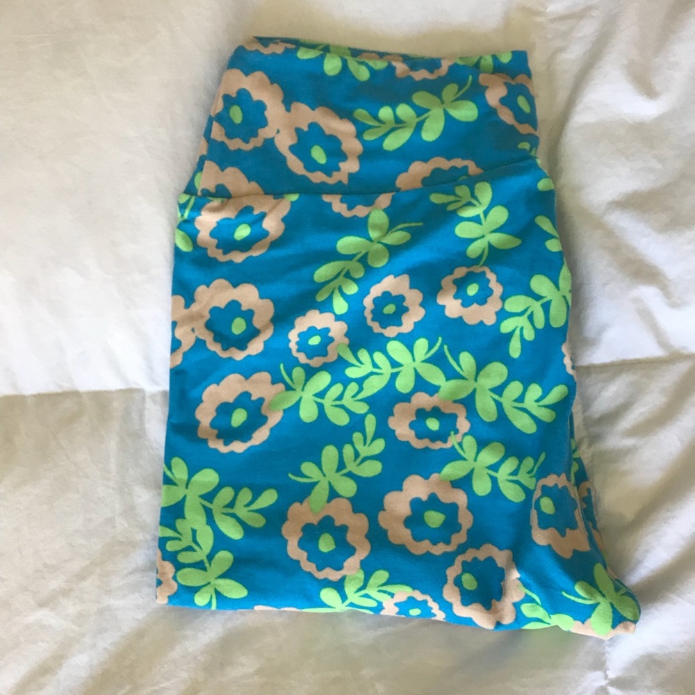 Lularoe One size leggings. Brand new.